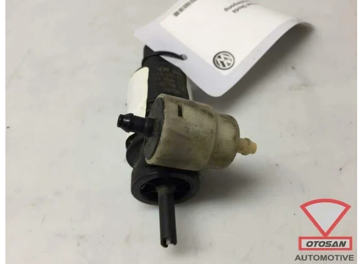 vw audi seat skoda vag 710 scheibenwaschpumpe 1k6955651