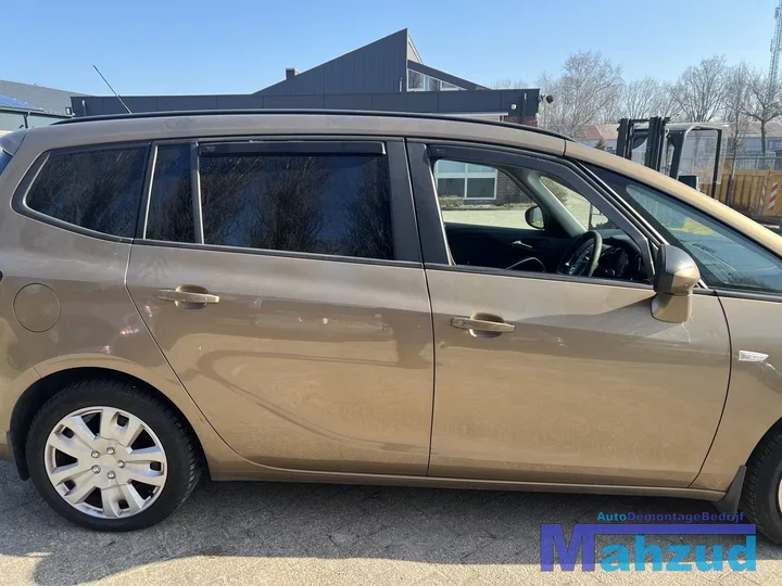 opel-zafira-c-tourer-14-turbo-a14net-b14net-41e-onderdelen — foto 8