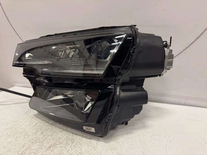 skoda-karoq-facelift-led-koplamp-compleet-links-57b941035b — foto 2