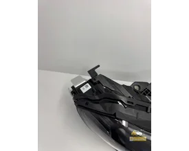 mercedes-cla-w174-koplamp-rechts-performance-a1749062602-nieuw — foto 8