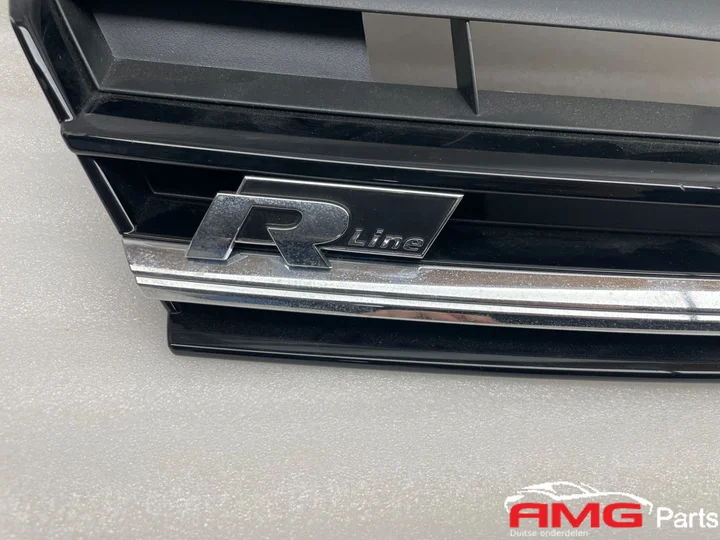 vw-golf-75-r-line-grill-facelift-met-acc-radar — foto 4