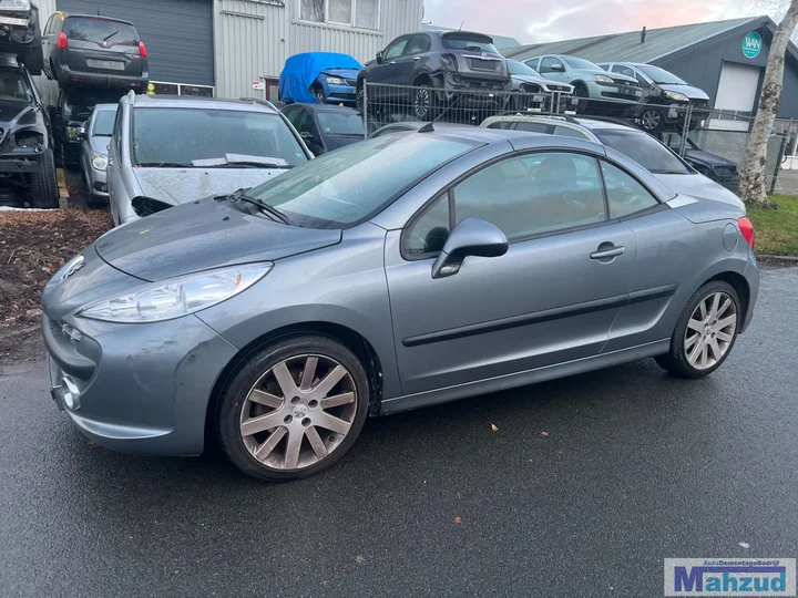 2007-peugeot-207cc-16-16v-grijs-onderdelen-demontage — foto 3