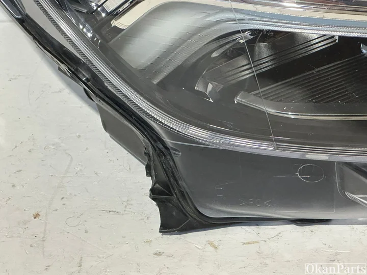 volvo-xc40-led-rechter-koplamp-rechts-32133578 — foto 2