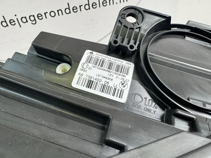 bmw-f45-f46-2-serie-vol-led-koplamp-rechts-7391402-2013 — foto 7