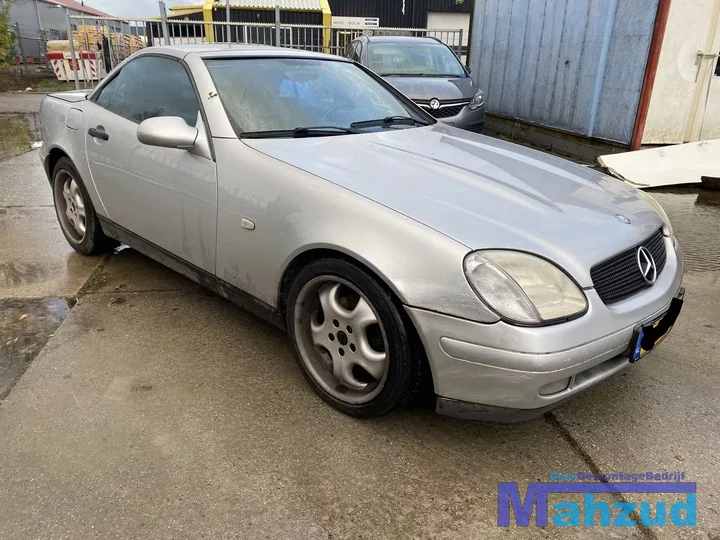 mercedes-slk-r170-zilver-744-voorbumper-19962004 — foto 4