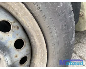 toyota-yaris-verso-13-16v-2nzfe-583-onderdelen-demontage — foto 25