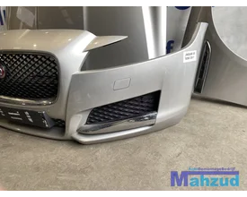 jaguar-xf-x260-creme-voorkop-front-2015 — foto 5