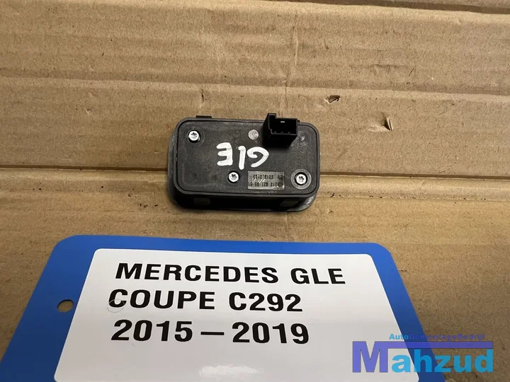 mercedes-gle-coupe-c292-achterklep-schakelaar-20152019-2128210551 — foto 2