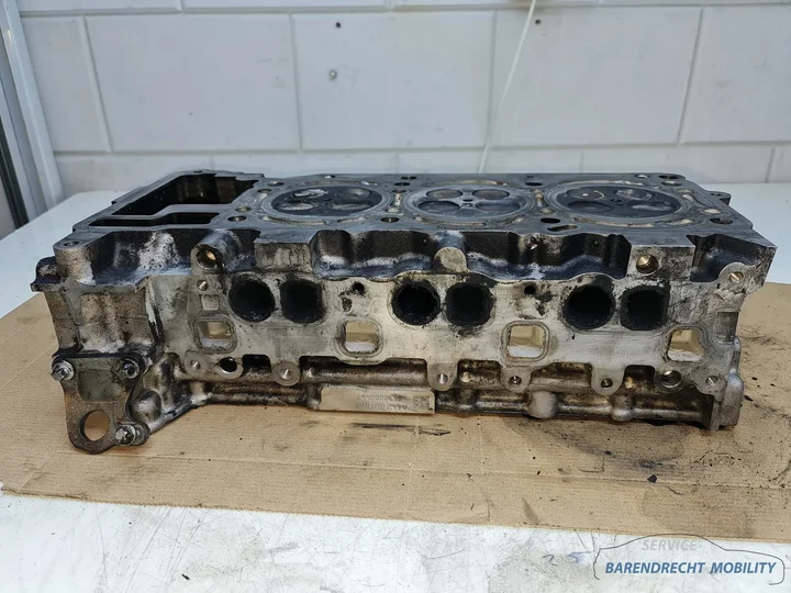om642-642-mercedes-chrysler-jeep-dodge-pierburg-cilinderkop-links-r6420160901-kapot-origineel-gebruikt-2005-2006-2007-2008-2009-2010-2011-2012-2013-2014-barendrecht-mobility-service — foto 9