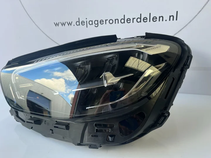 e-klasse-w213-facelift-multibeam-koplamp-links-a2139060210 — foto 4