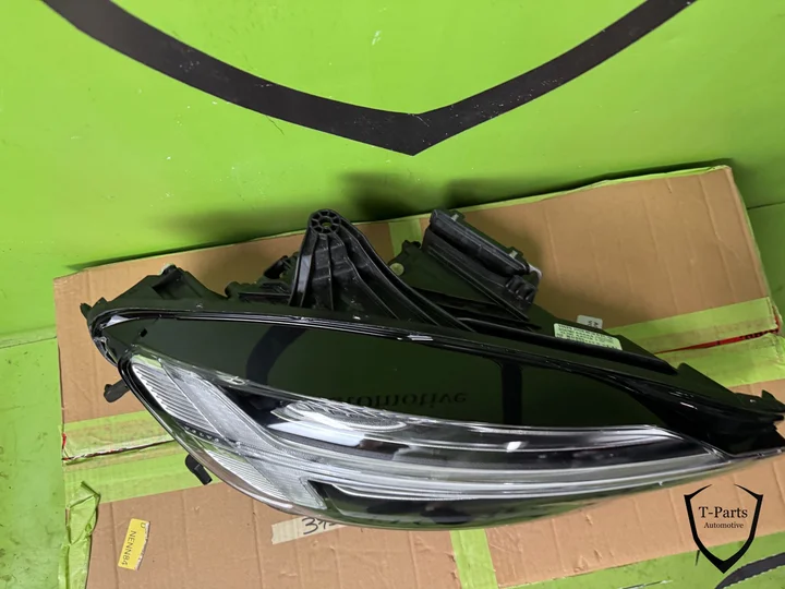 rechts-koplamp-volvo-v60-s60-led-32347007 — foto 3