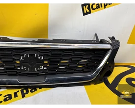 voorbumpergrille-seat-ibiza-met-chroomrand-6f0853654d-ibiza-6f — foto 3