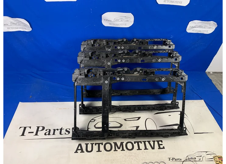 Peugeot 208 opel corsa F voorfront front paneel 9823718480