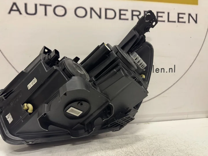 opel-grandland-x-h7-led-koplamp-rechts-yp00015580-2017 — foto 6
