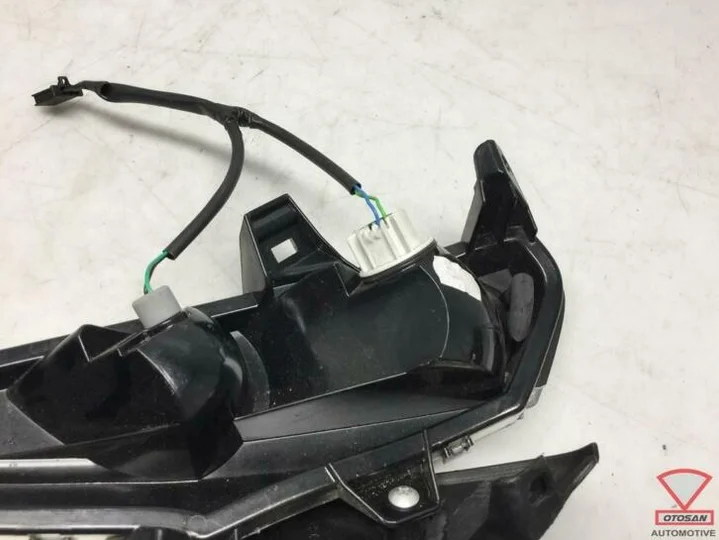 honda-sh300-knipperlicht-rechts-voor-64307-ktw-b000 — foto 2