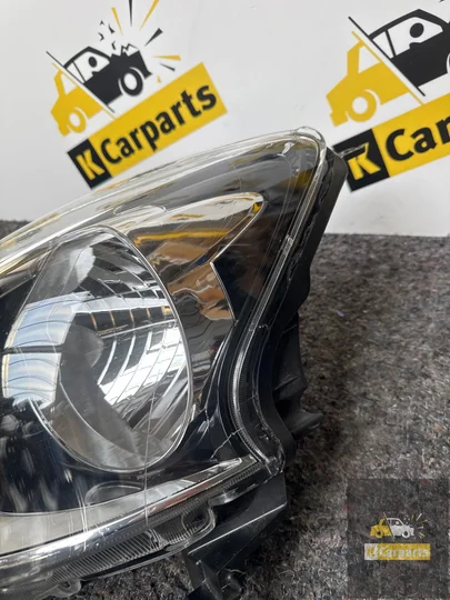 aygo-c1-peugeot-108-koplamp-links-origineel — foto 3