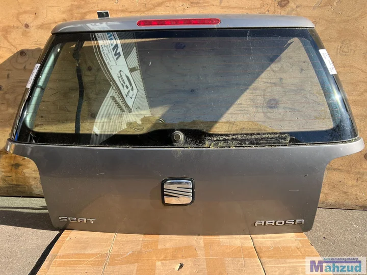 seat-arosa-bruin-ls7u-achterklep-19972004
