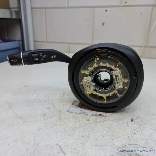 stuurkolomschakelaar-s204-c-klasse-mercedes-a2129002715-combischakelaar-richtingaanwijzer-ruitenwisserschakelaar-origineel-gebruikt-2008-2014 — foto 2
