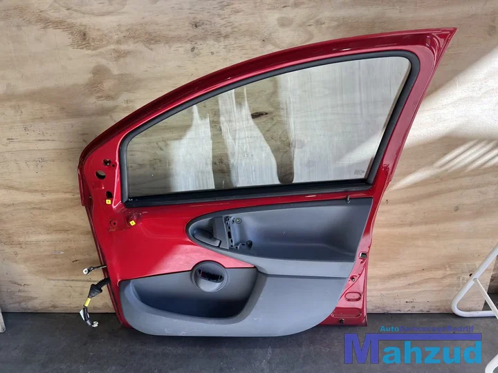 toyota-aygo-rood-3p0-rechts-voor-deur-portier-20052014 — foto 5