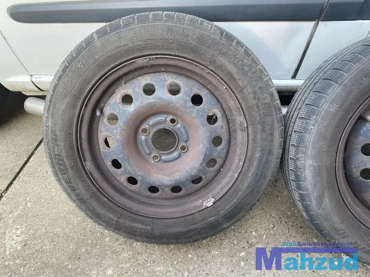 ford-fusion-stalen-velgen-en-banden-set-4x108-15-inch — foto 2