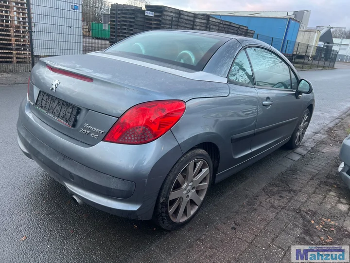 2007-peugeot-207cc-16-16v-grijs-onderdelen-demontage — foto 7