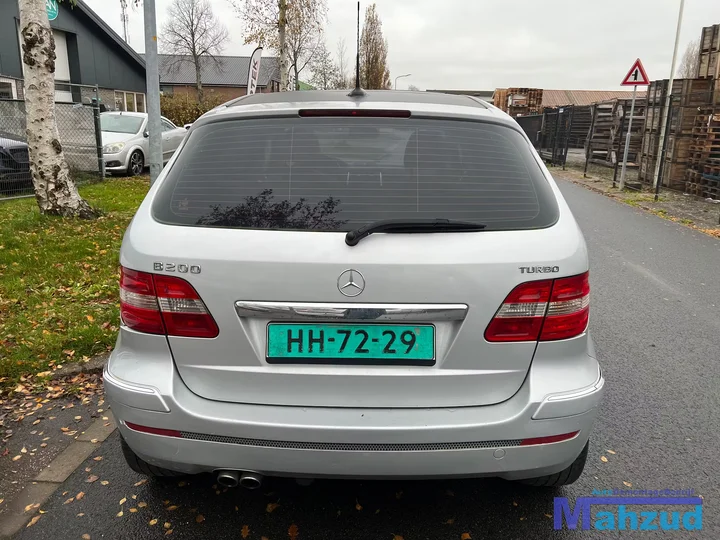 b-klasse-w245-b200-20-turbo-761-zilver-266980-onderdelen — foto 6