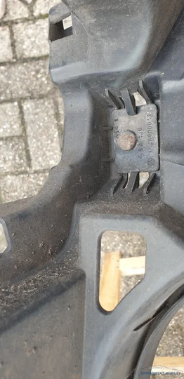 binnenbumper-mercedes-ml-w164-voorbumper-a1648850065-origineel-gebruikt-2005-2011 — foto 10