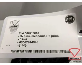 fiat-500x-2018-schakelmechaniek-+-pook-6-bak-00502944940 — foto 4