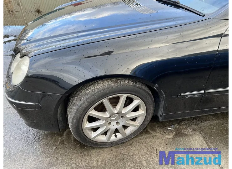 MERCEDES CLK W209 Zwart C197 links voorscherm 2002-2010