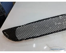 amg-bumpergrille-mercedes-w203-c-klasse-zwart-origineel-gebruikt-gaas-a2038851353 — foto 5