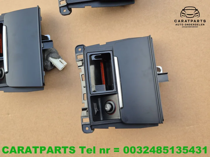 8k0857951c-audi-a5-asbak-a4-stekker-12-v-stekker-q5 — foto 4