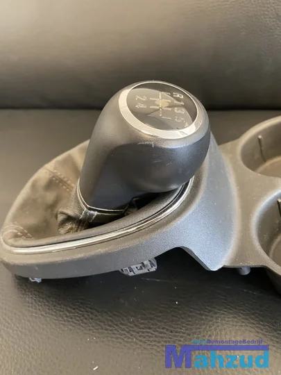 opel-corsa-d-pook-hoes-knop-pookhoes-bekerhouder — foto 2