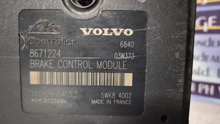 volvo-s80-abspomp-rtnr-p08671223 — foto 2