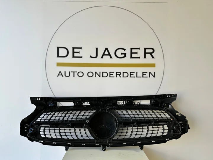 mercedes-gla-h247-diamond-grille-incl-embleem-a2478883901 — foto 2