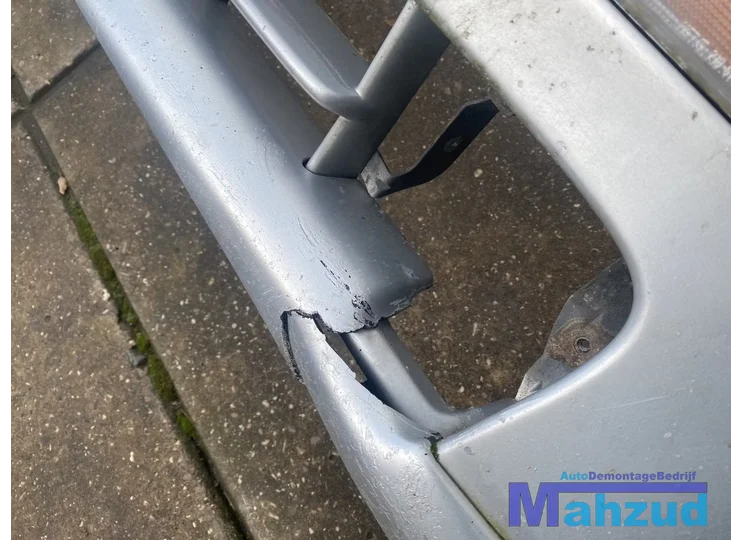 mazda-323-f-grijs-zilver-3l-voorbumper-bumper-voor-1994-1998