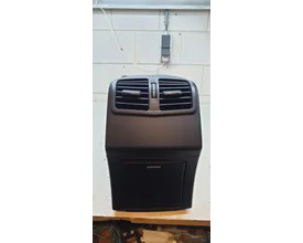 complete-middenconsole-armleuning-idrive-asbak-w212-eklasse-mercedes-origineel-gebruikt — foto 8