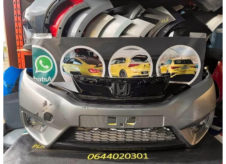 Voorbumper Honda jazz bumper grill 2008-2011 origineel