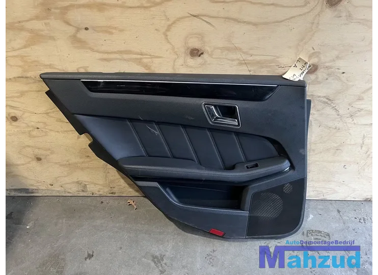 MERCEDES E KLASSE W212 SEDAN Links achter deurpaneel 2009-2016