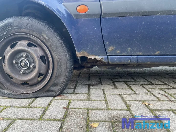 2001-ford-fiesta-4-13-8v-demontage-sloop-onderdelen-269 — foto 3