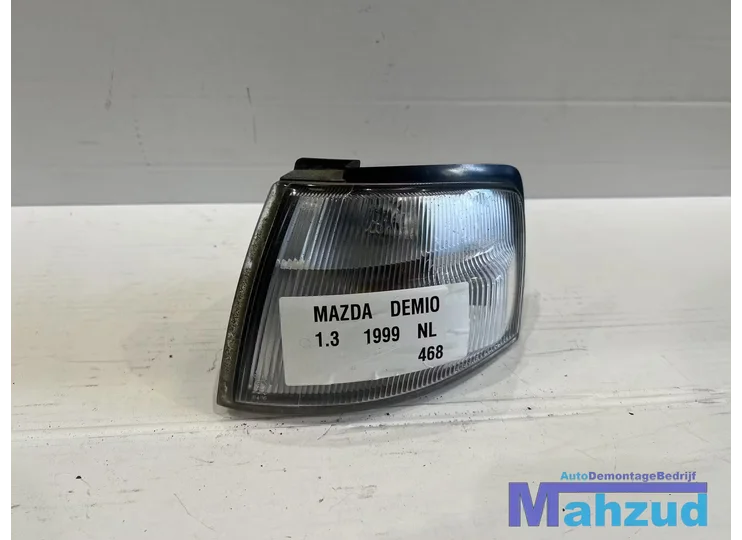MAZDA DEMIO links knipperlicht 1996-2003