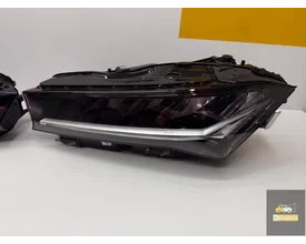 skoda-super-b-koplamp-links-rechts-led-crystal-lighting-3p2941015 — foto 3
