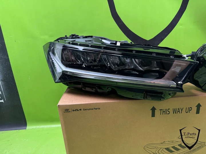 skoda-superb-koplamp-links-rechts-3p1941016-3p1941015 — foto 2