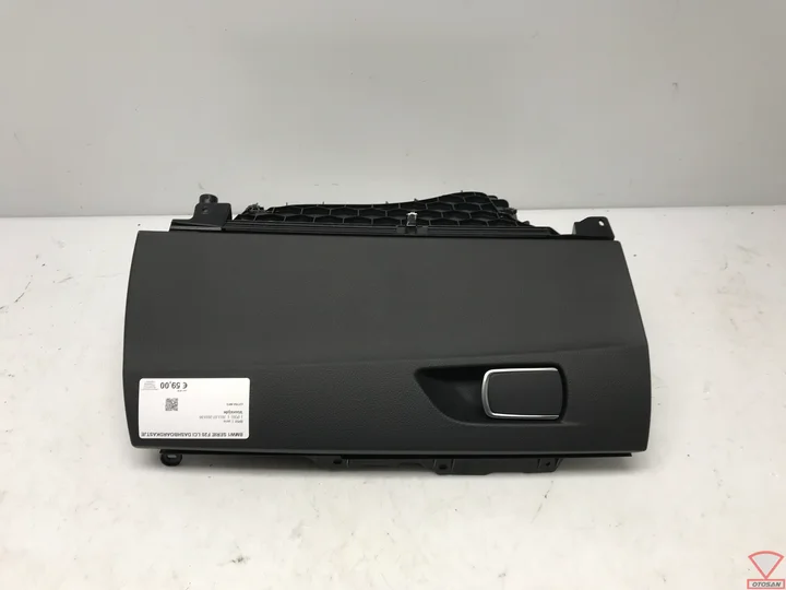 bmw1-serie-f20-lci-dashboardkastje-handschoenenkastje