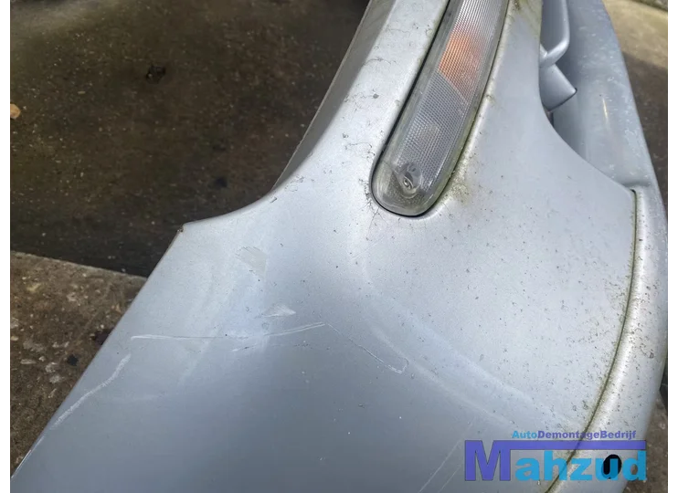 mazda-323-f-grijs-zilver-3l-voorbumper-bumper-voor-1994-1998