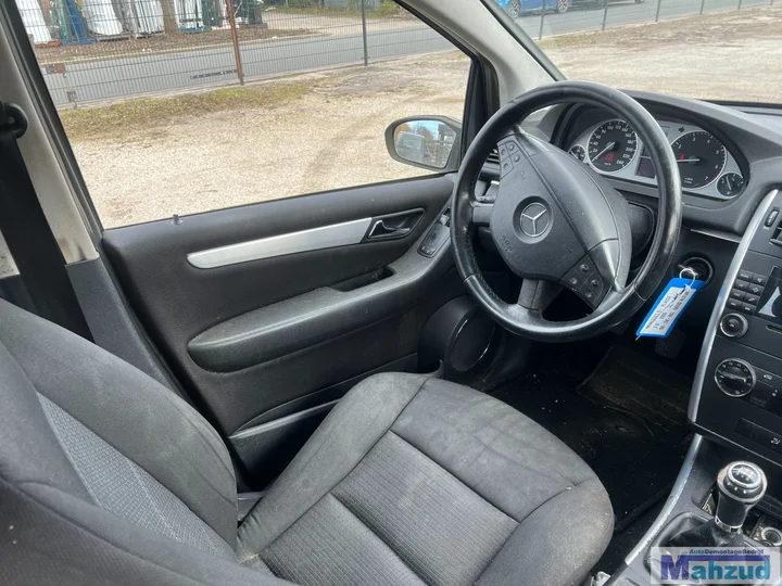 2006-mercedes-b-klasse-w245-20-grijs-748-266960-demontage — foto 13