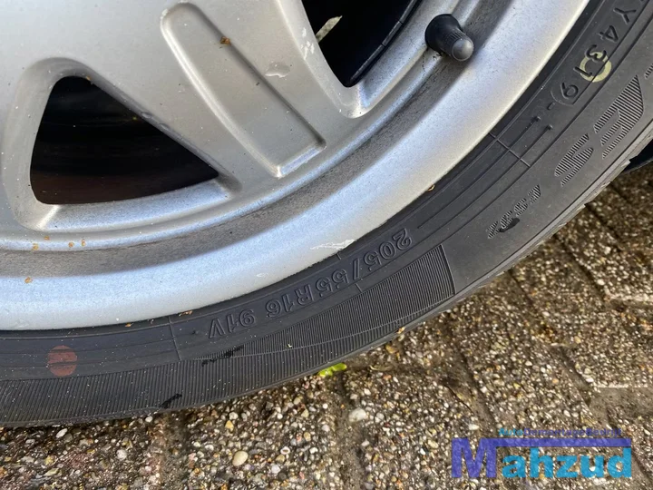 2005-mercedes-slk-r171-18-blauw-c345-271944-demontage-onderdelen — foto 30