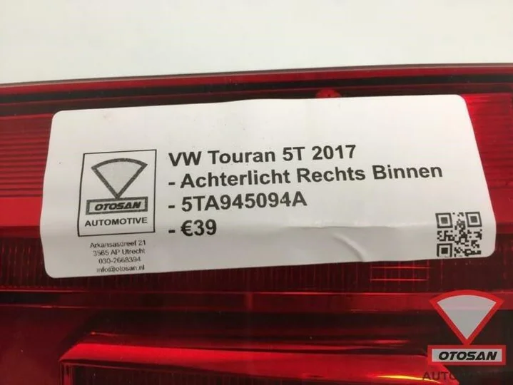 vw-touran-5t-2017-achterlicht-rechts-binnen-5ta945094a — foto 3