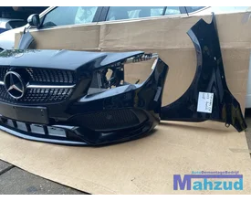 2018-mercedes-cla-w117-facelift-voorkop-voorbumper-zwart — foto 5