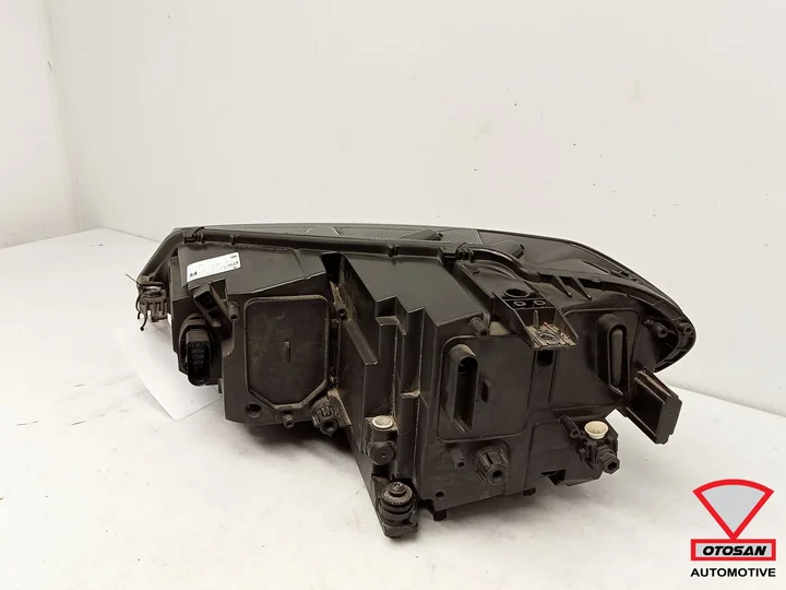 vw-touran-5t-5ta-vol-led-koplamp-rechts-5tb941036b — foto 5