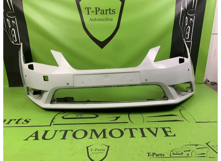 Seat Leon Frontstoßstange Stoßstange 4x PDC